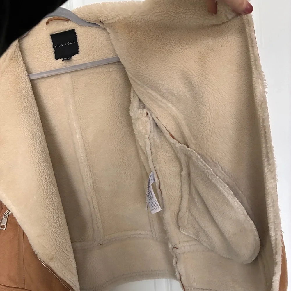 New Look Women's Brown Teddy Jacket with Cream Lining - Picture 6 of 6